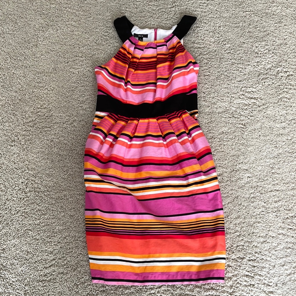 Beautiful woman dress that worn only once